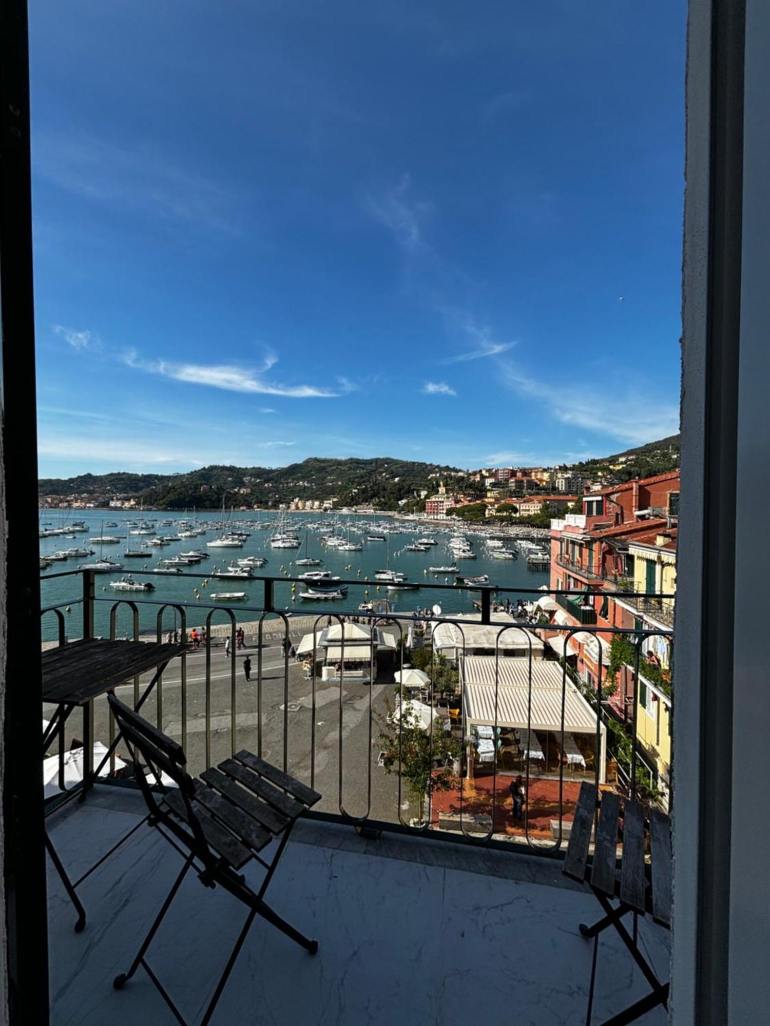 Suite Ventidue - Fronte Mare Lerici Extérieur photo